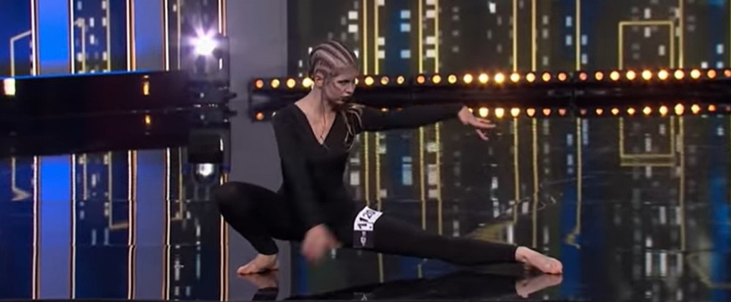 Występ Karoliny Łobacz w programie >>Mam talent<<