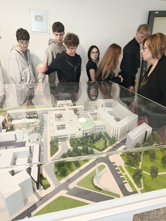 Wycieczka z I LO do Sejmu