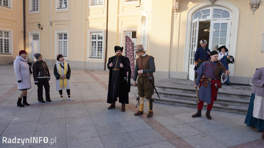 Pokaz dawnych strojów w Radzyniu