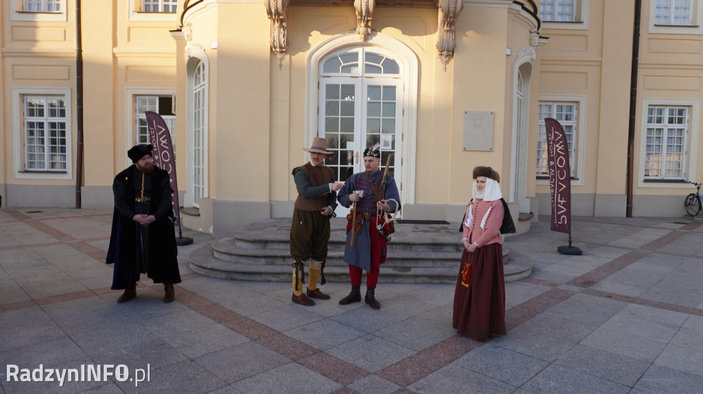 Pokaz dawnych strojów w Radzyniu