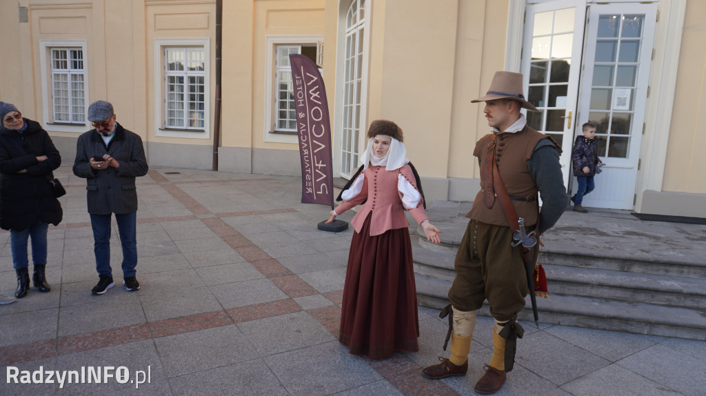 Pokaz dawnych strojów w Radzyniu