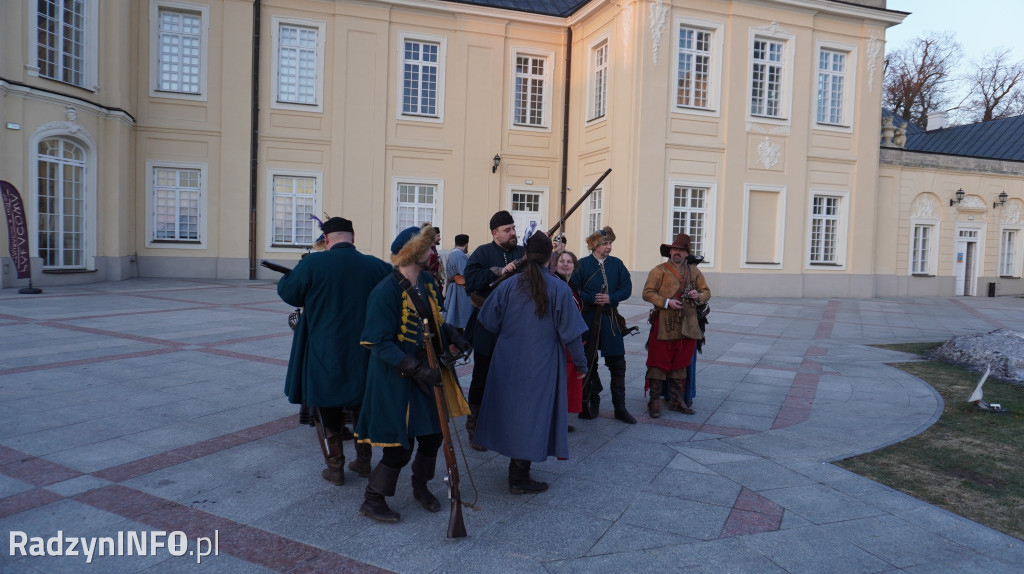 Pokaz dawnej musztry i broni