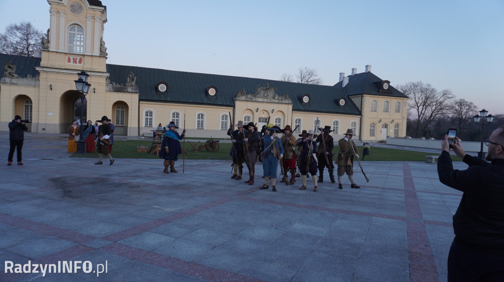 Pokaz dawnej musztry i broni