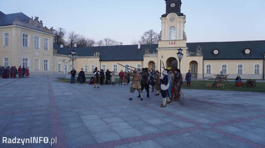 Pokaz dawnej musztry i broni