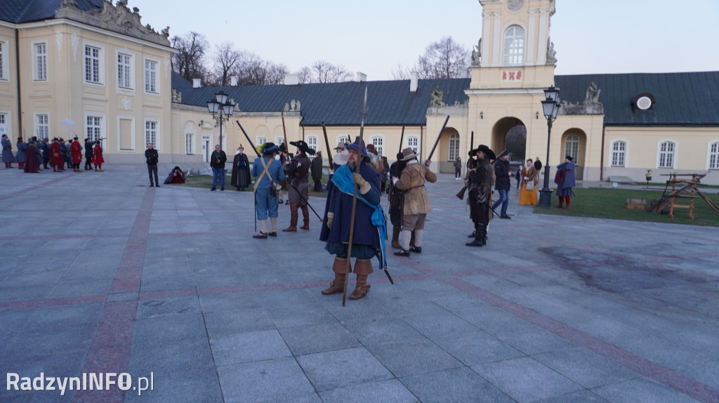 Pokaz dawnej musztry i broni