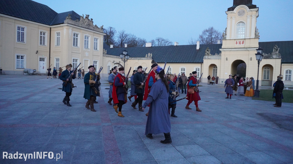 Pokaz dawnej musztry i broni