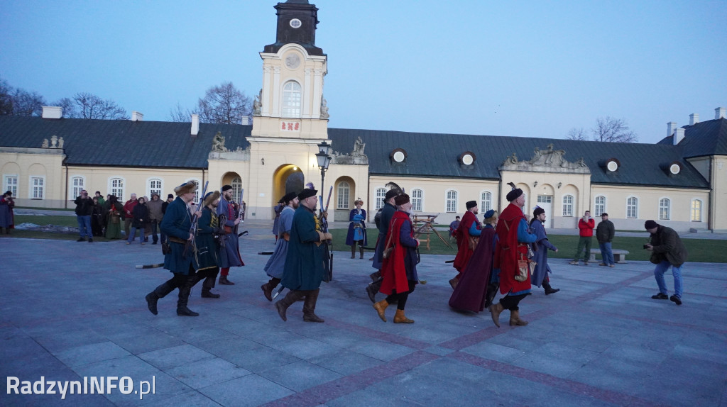 Pokaz dawnej musztry i broni