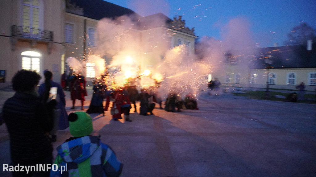 Pokaz dawnej musztry i broni