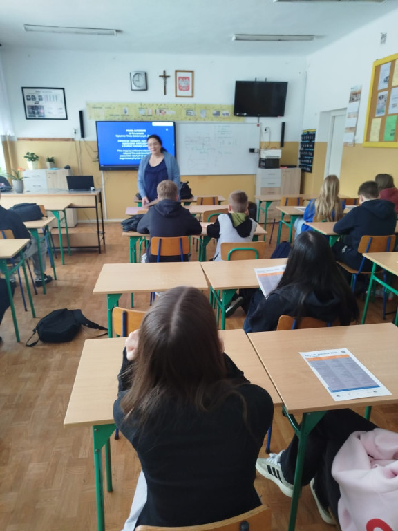 Spotkanie pracowników PUP z uczniami >>Dwójki<<