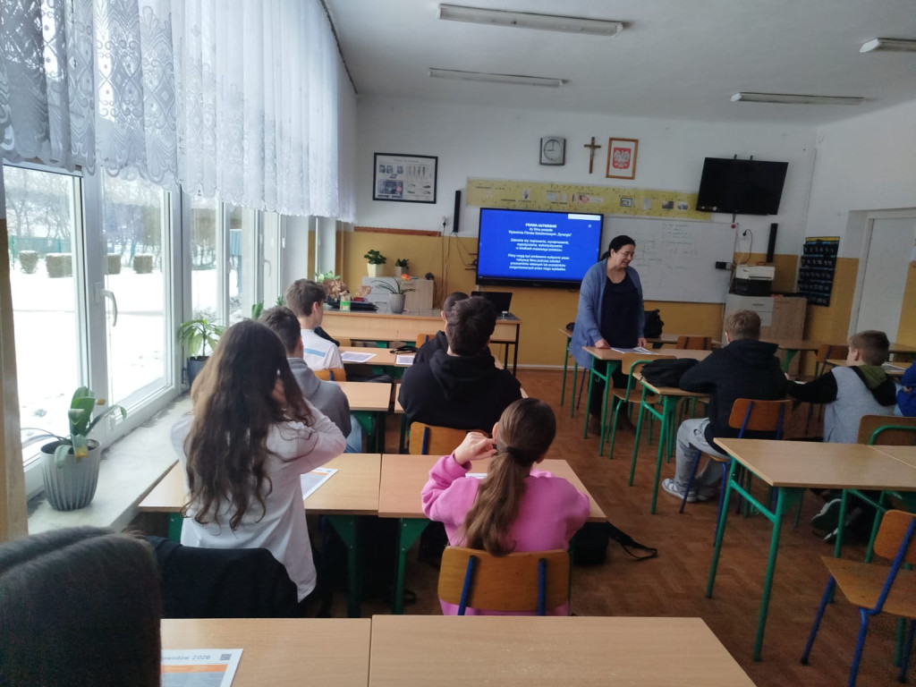 Spotkanie pracowników PUP z uczniami >>Dwójki<<