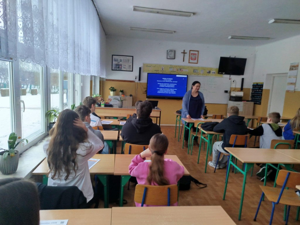 Spotkanie pracowników PUP z uczniami >>Dwójki<<