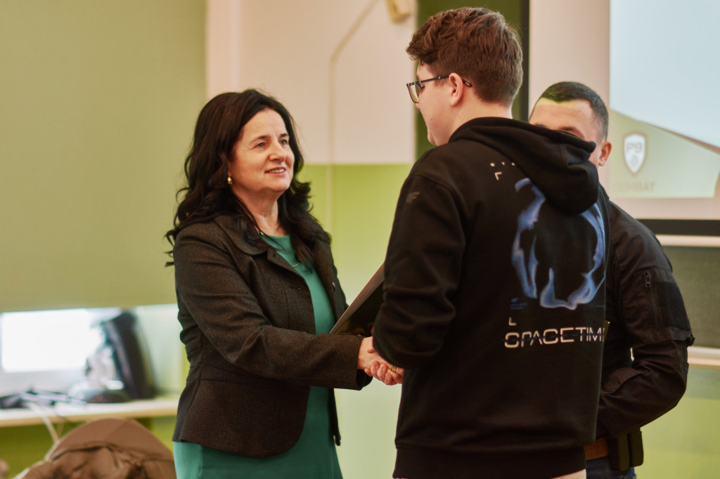 Spotkanie z instruktorem strzelectwa w ZSP