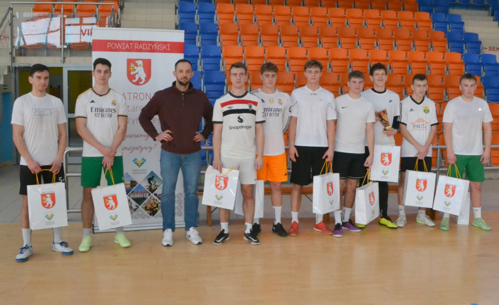 Turniej halowej piłki >>MOSiRowska Kopanina<<