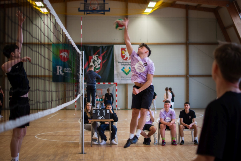 Turniej siatkówki w I LO