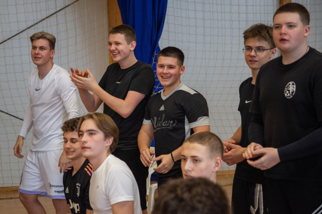 Turniej siatkówki w I LO