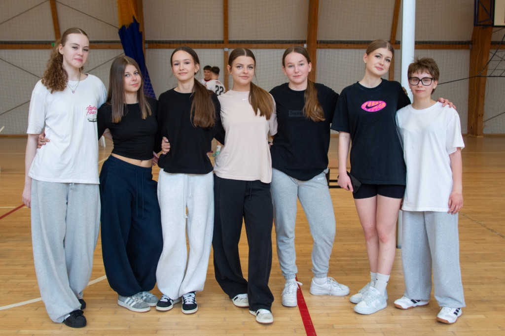 Turniej siatkówki w I LO