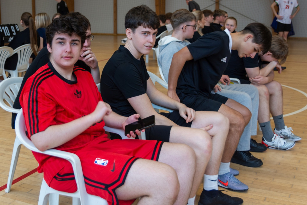 Turniej siatkówki w I LO