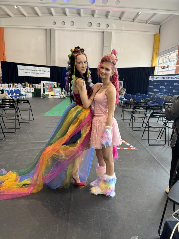 Uczennice ZSP na konkursie w Garwolinie