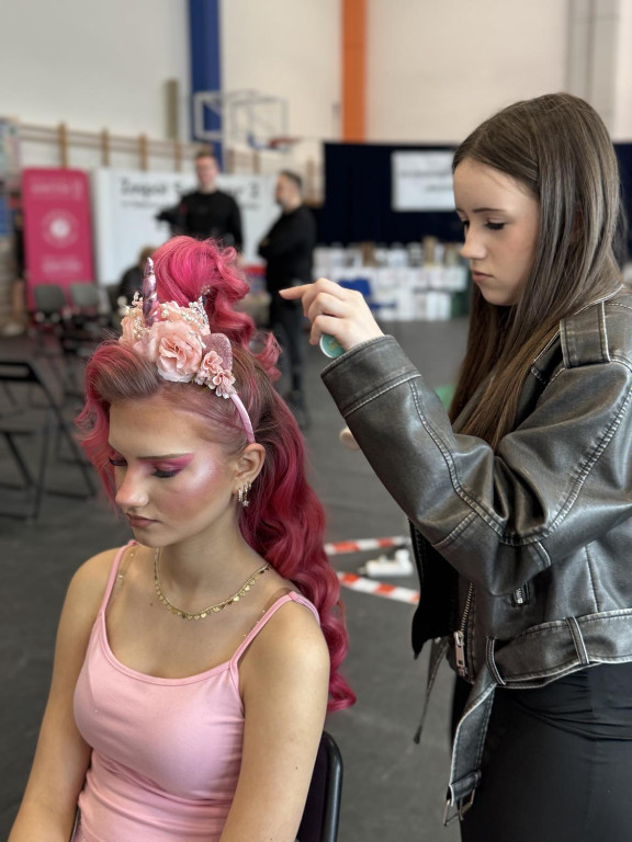 Uczennice ZSP na konkursie w Garwolinie