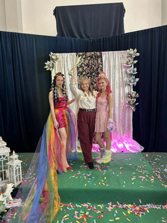 Uczennice ZSP na konkursie w Garwolinie