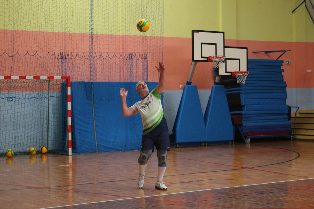 Turniej siatkówki oldbojów w Komarówce