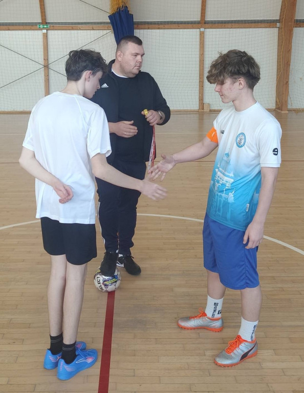 Półfinał piłkarskiego turnieju ministrantów