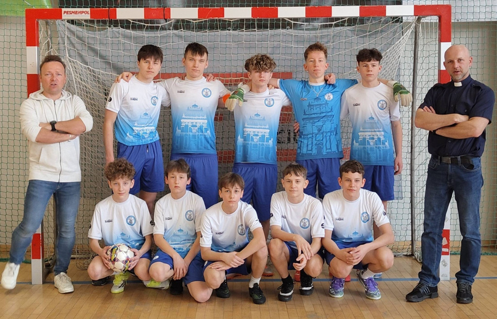 Półfinał piłkarskiego turnieju ministrantów