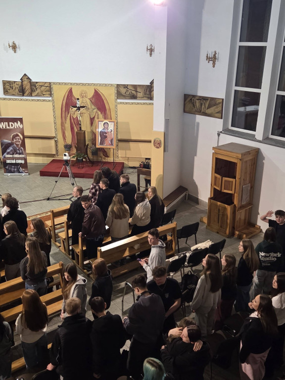 Wyjazd z parafii Trójcy na Nocne Czuwanie Młodych