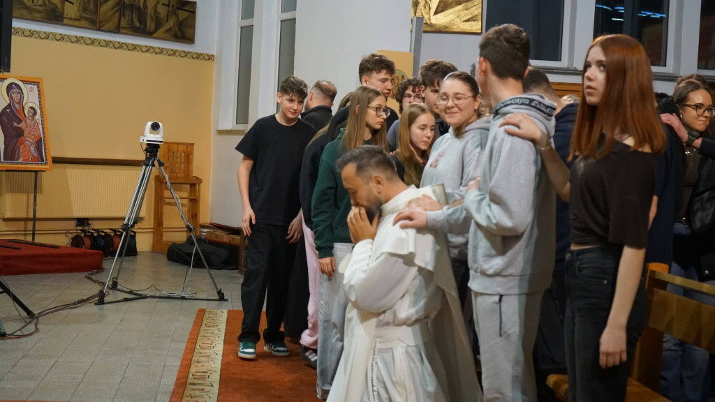 Wyjazd z parafii Trójcy na Nocne Czuwanie Młodych