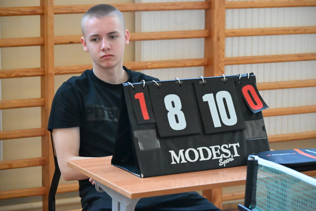 VI Powiatowy Turniej Tenisa Stołowego