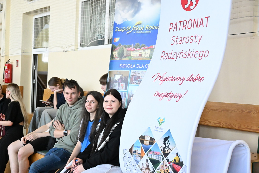 VI Powiatowy Turniej Tenisa Stołowego