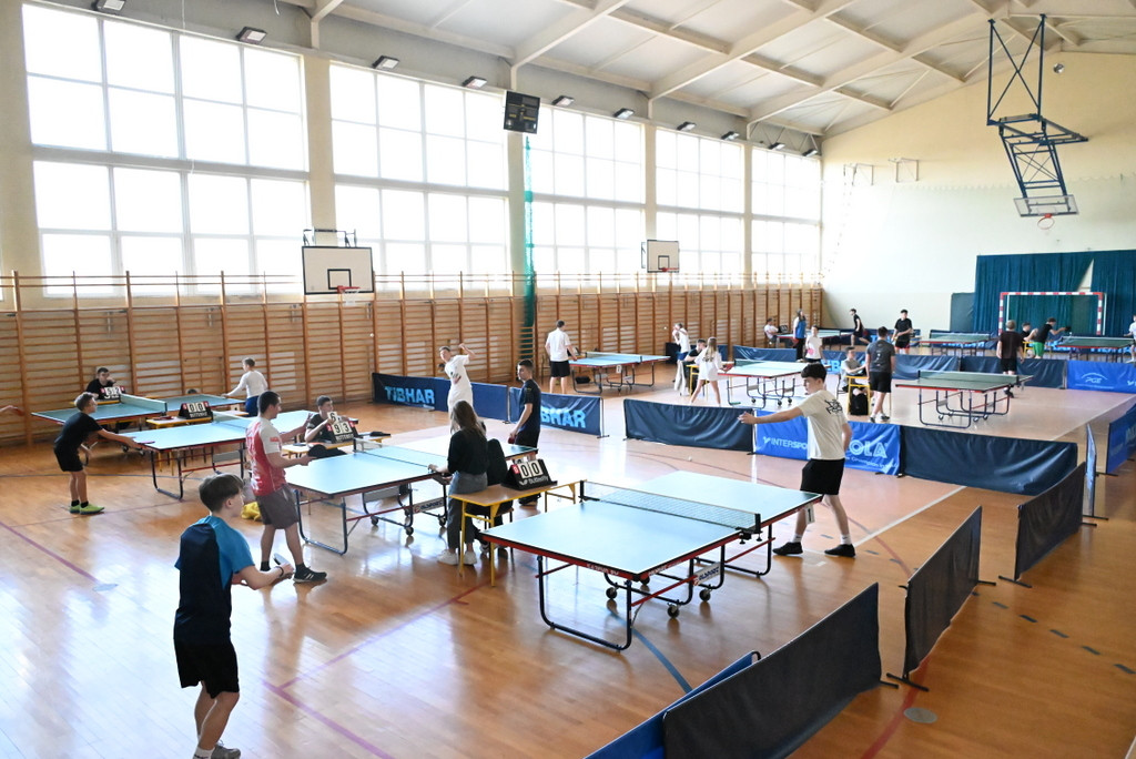 VI Powiatowy Turniej Tenisa Stołowego