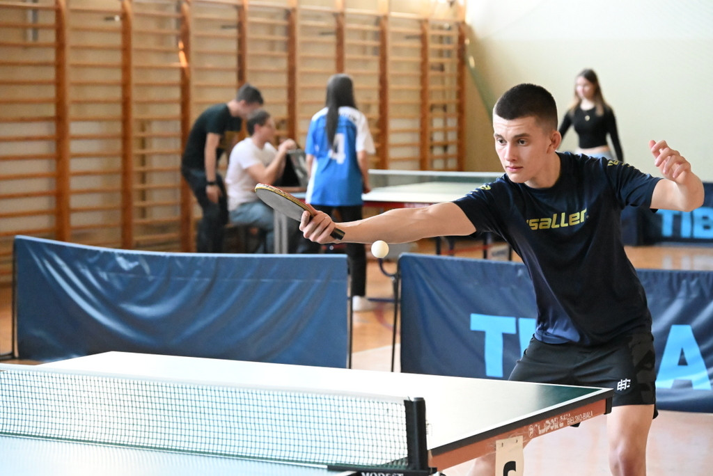 VI Powiatowy Turniej Tenisa Stołowego