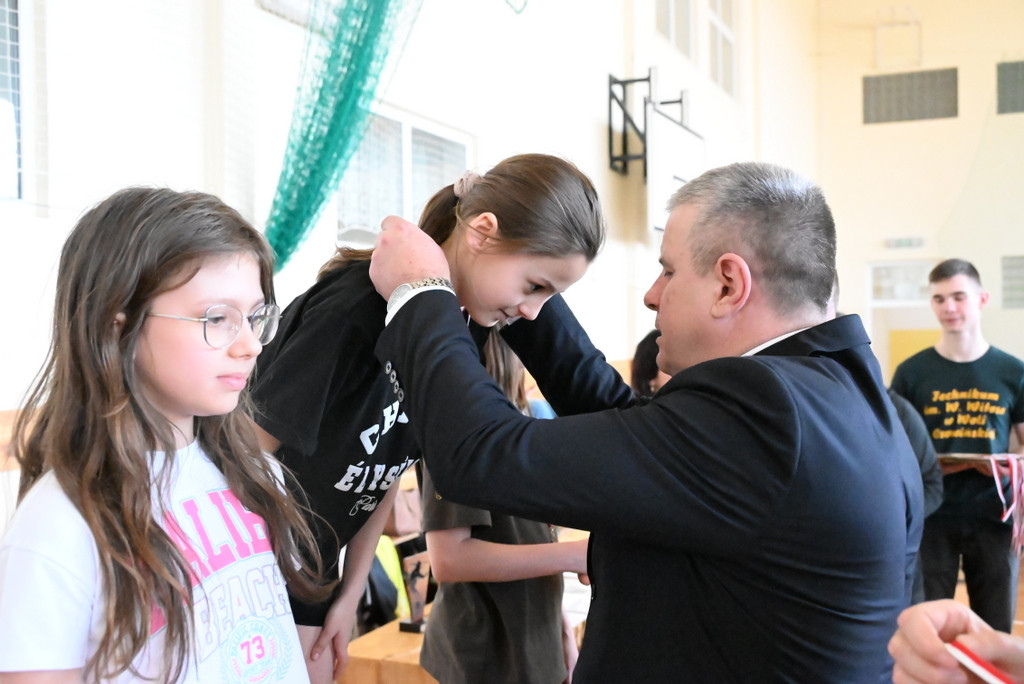 VI Powiatowy Turniej Tenisa Stołowego