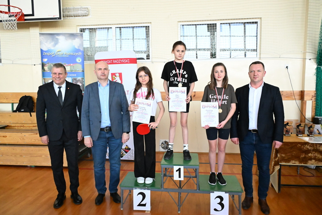 VI Powiatowy Turniej Tenisa Stołowego