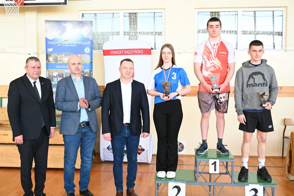 VI Powiatowy Turniej Tenisa Stołowego