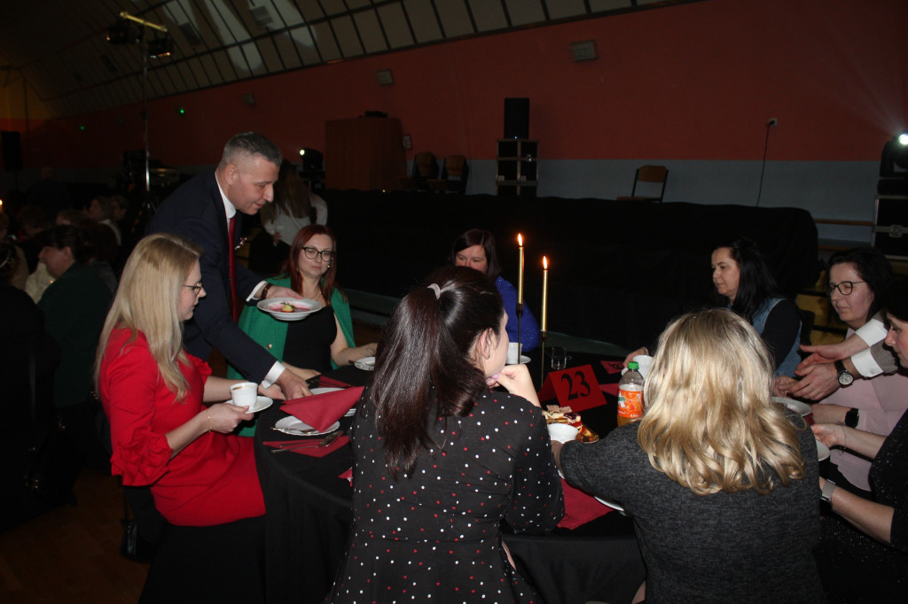 Gminny Dzień Kobiet w Komarówce Podlaskiej