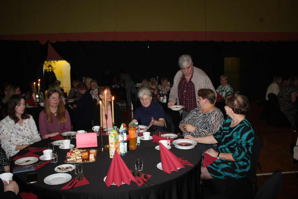 Gminny Dzień Kobiet w Komarówce Podlaskiej