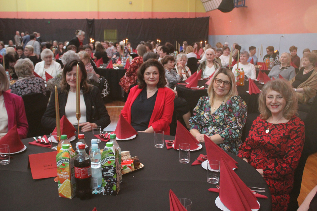 Gminny Dzień Kobiet w Komarówce Podlaskiej