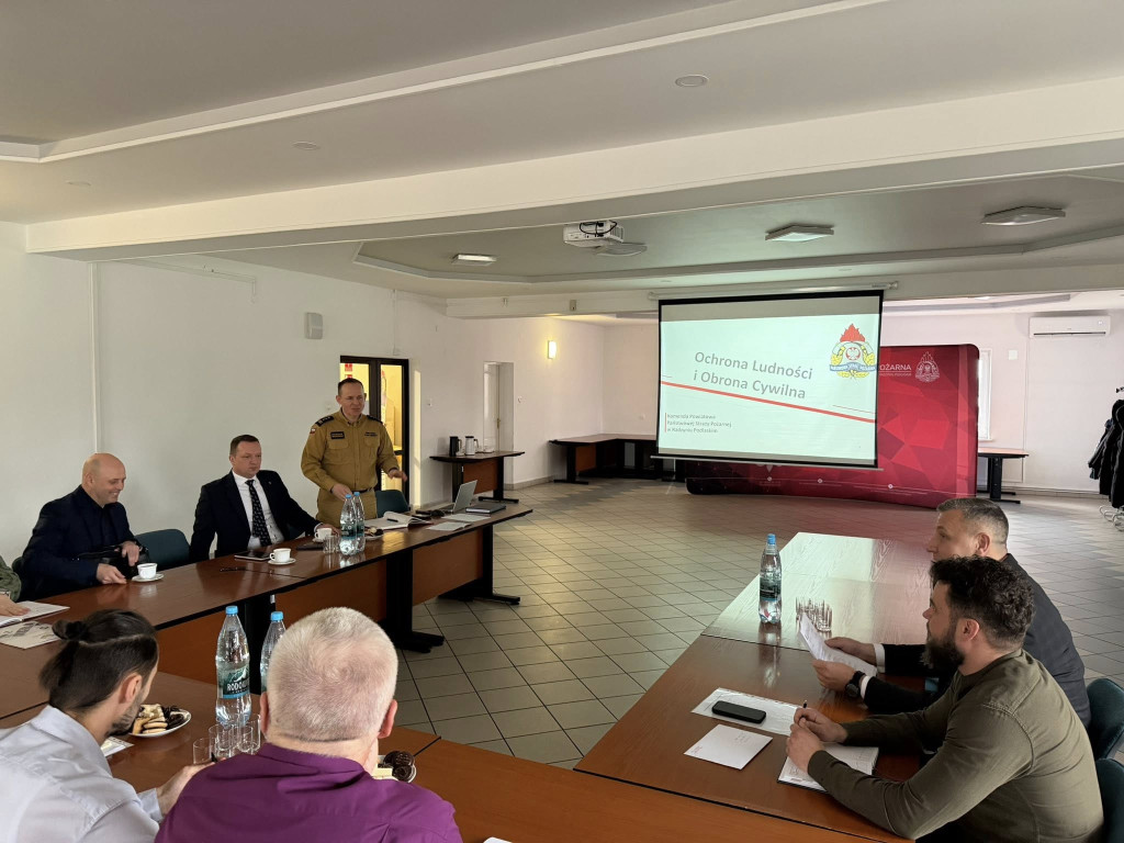 Spotkanie strażaków z samorządowcami