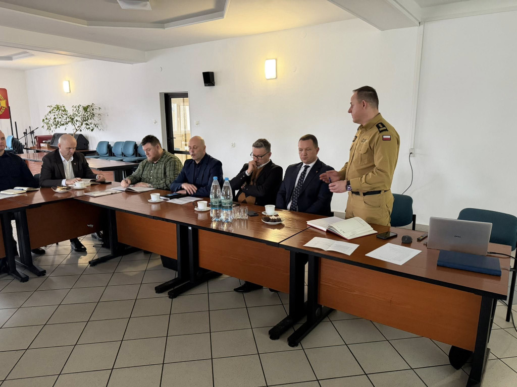 Spotkanie strażaków z samorządowcami