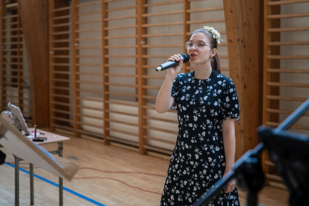 Koncert w I LO z okazji Dnia Kobiet