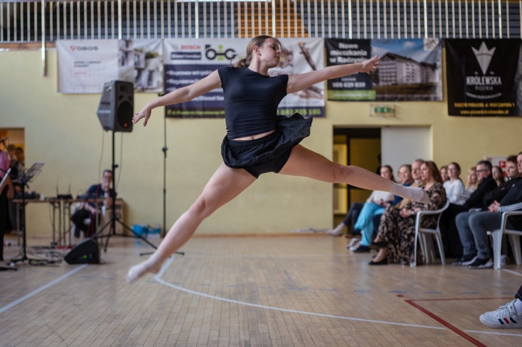 Koncert w I LO z okazji Dnia Kobiet