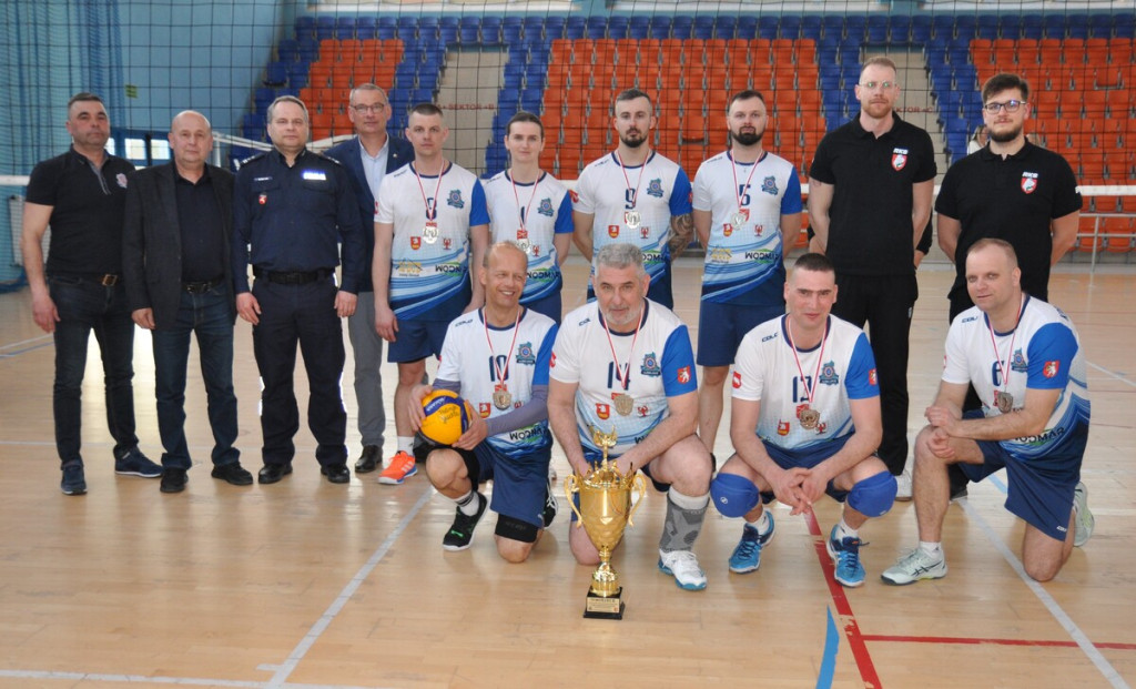 Wojewódzki turniej siatkówki policjantów