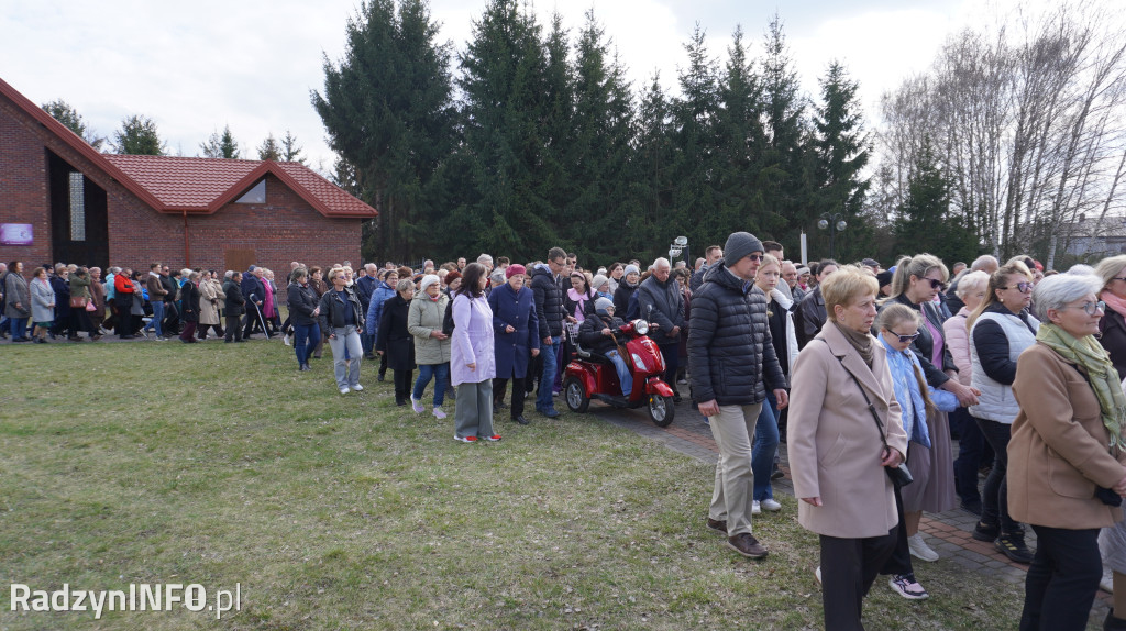 Radzyńska Droga Krzyżowa ulicami miasta