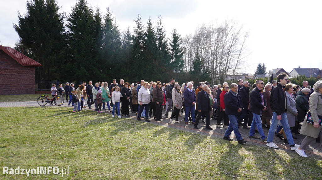 Radzyńska Droga Krzyżowa ulicami miasta