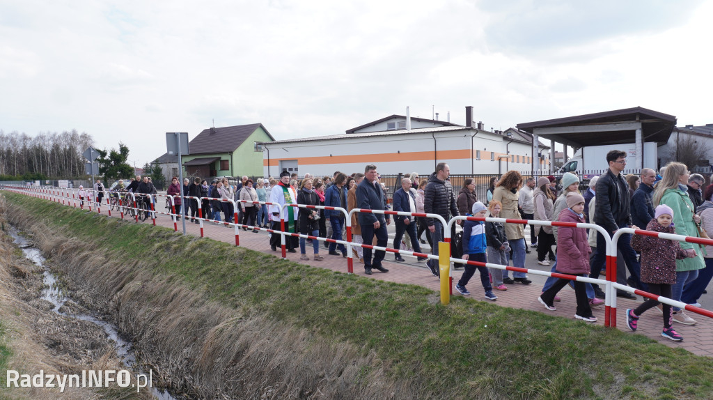 Radzyńska Droga Krzyżowa ulicami miasta