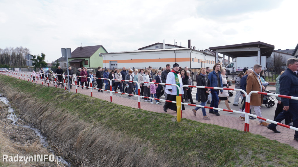 Radzyńska Droga Krzyżowa ulicami miasta