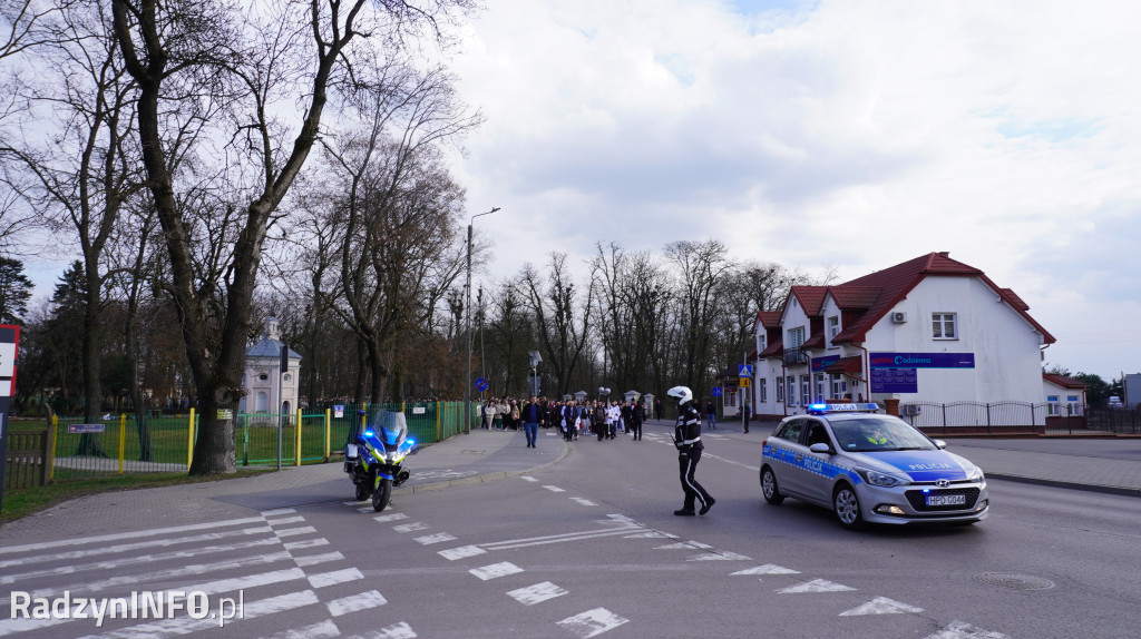 Radzyńska Droga Krzyżowa ulicami miasta