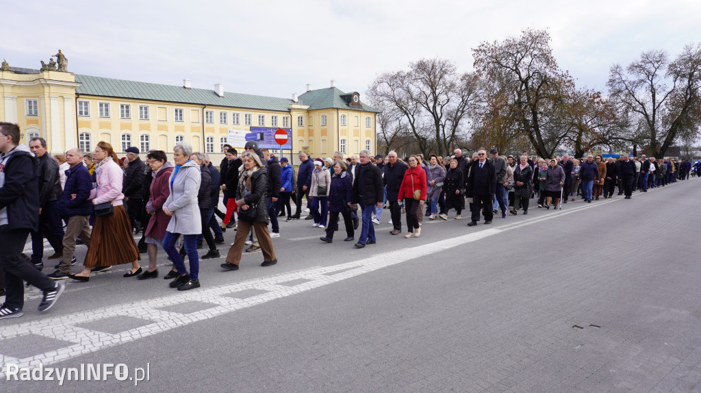 Radzyńska Droga Krzyżowa ulicami miasta